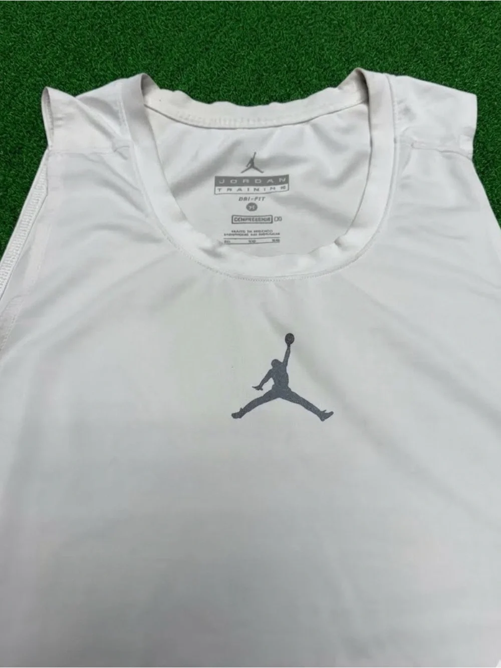 2 Jordan Training Compression Tank Tops XL